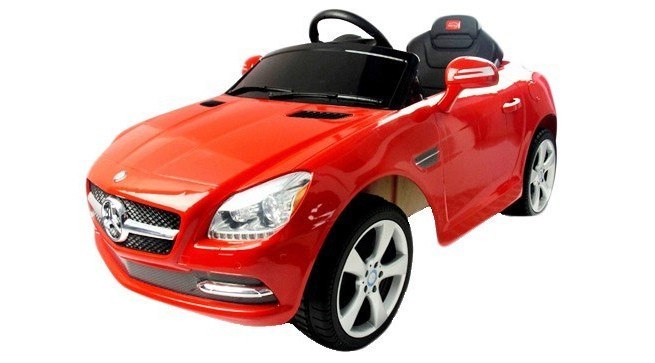 Jeździk Mercedes-Benz SLK55 (akumulator, MP3) - czerwony