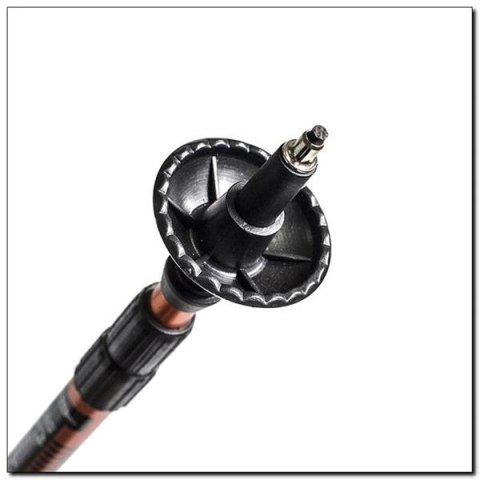 TK696 KIJE TREKKINGOWE NILS